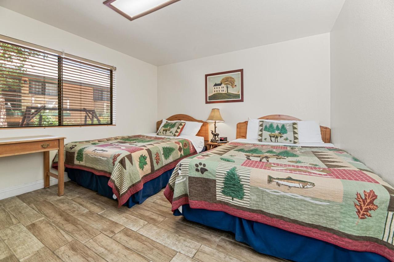 Big Bear Lake Front Lodge Exterior photo