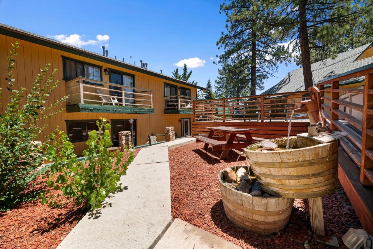 Big Bear Lake Front Lodge Exterior photo