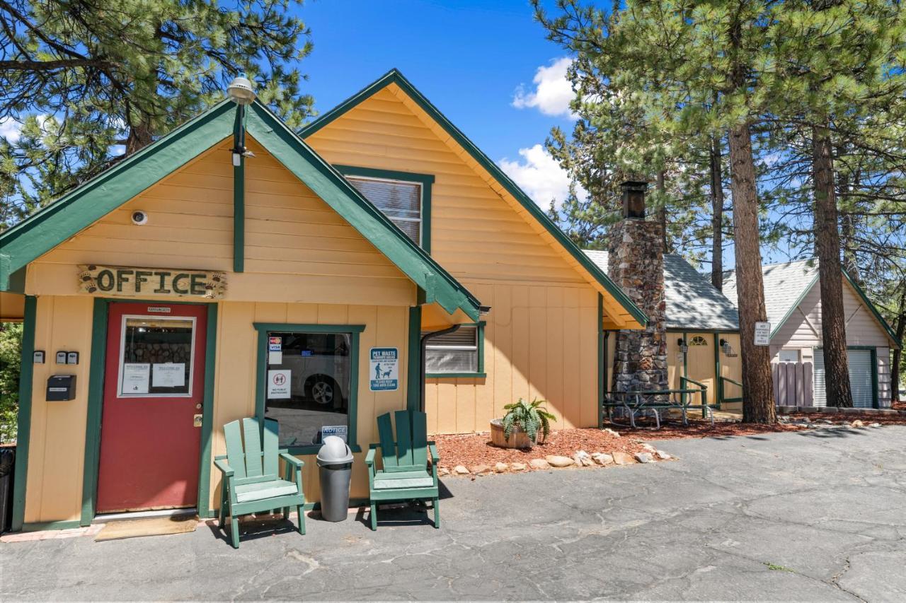 Big Bear Lake Front Lodge Exterior photo